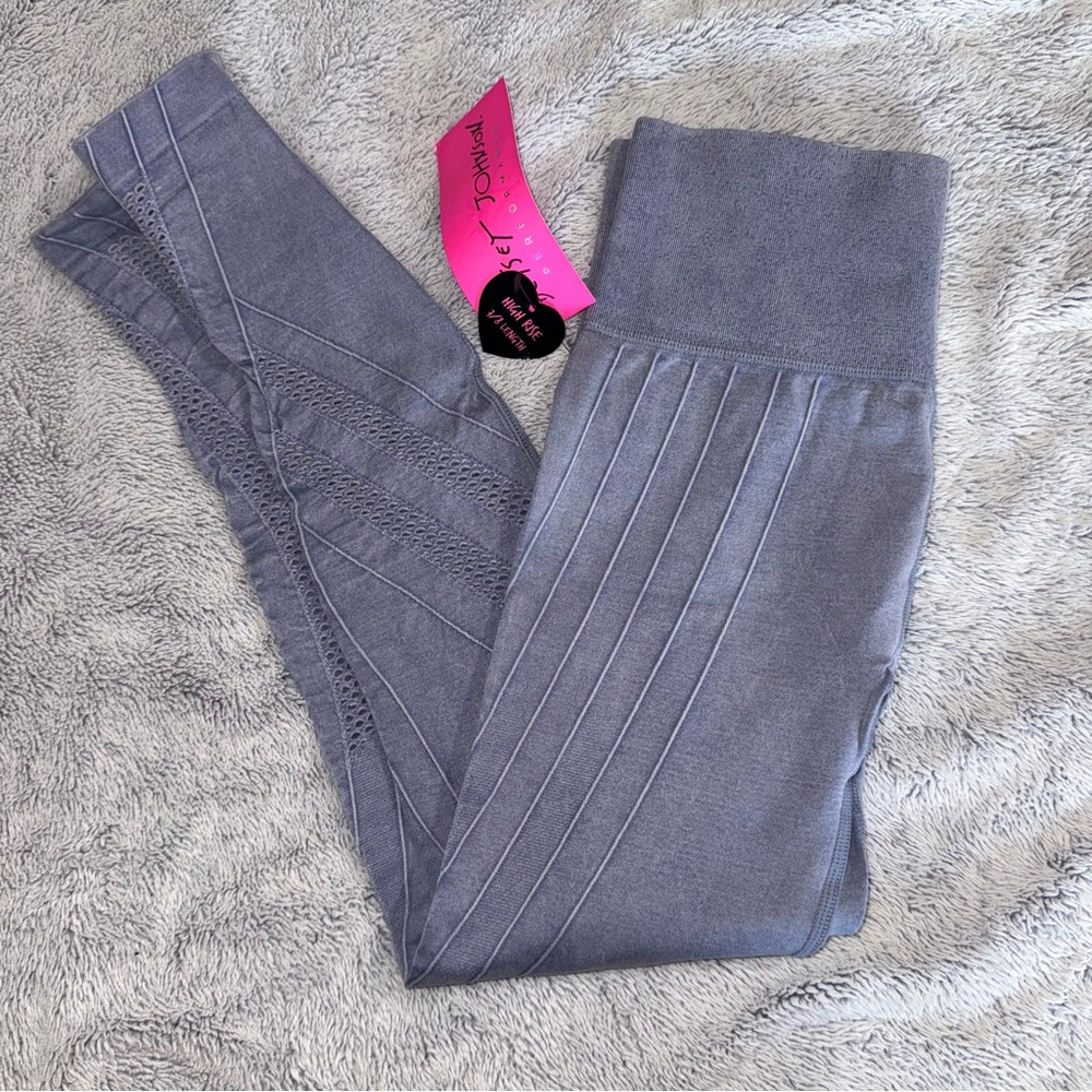 NWT Betsey Johnson Leggings